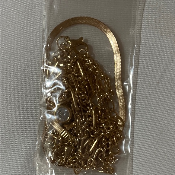 Jewelry - Elegant Gold Chain Necklace and other goodies